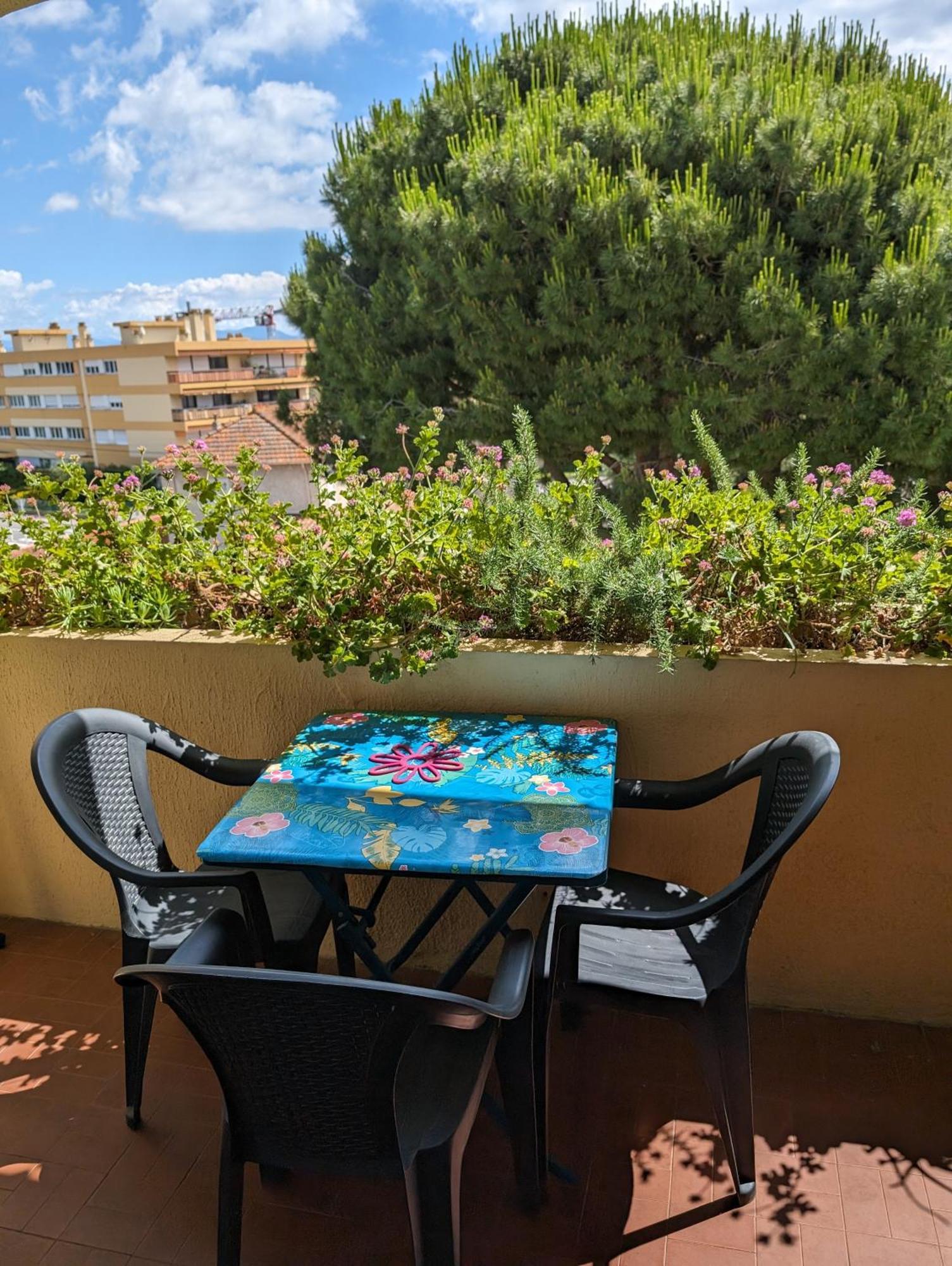 Studio Calme Dernier Etage Antibes Zewnętrze zdjęcie
